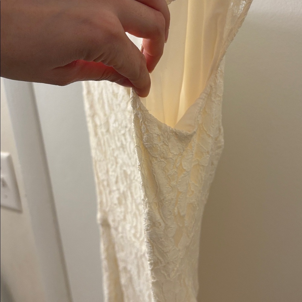 Vince Camuto Ivory Lace Midi Dress - Picture 12 of 12